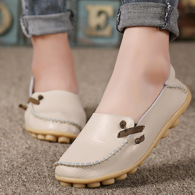 Genuine Leather Women Shoes  Fashion Lace up Casual Flat Shoes Peas Non-Slip Outdoor Shoes Plus Size 34 -44